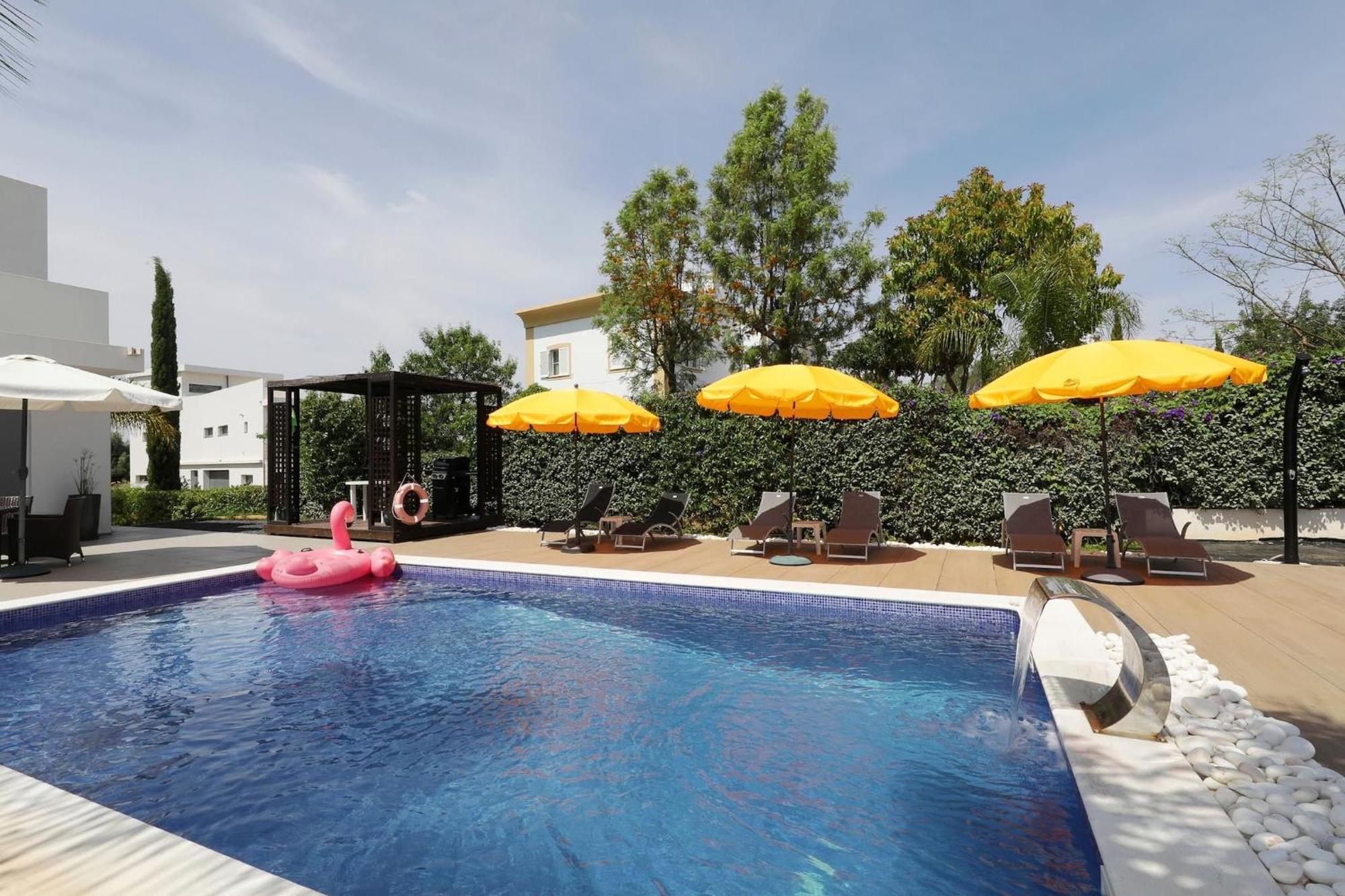 Perogil Suites Girassolelegant Room With Pool 塔维拉 外观 照片